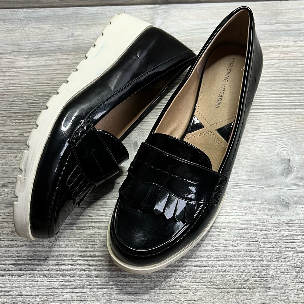 Adrienne Vittadini tumult classic black patent leather loafer size 9